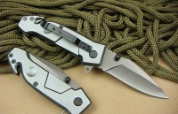 Cuchillo plegable marca EXTREMA RATIO para caceria